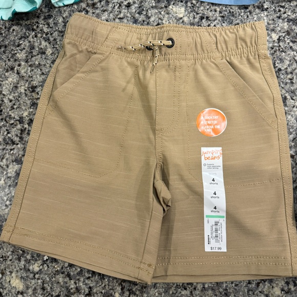 Boys 4T Short Bundle - Picture 4 of 7